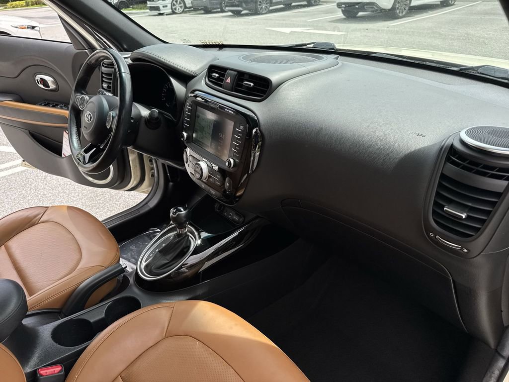 Used 2015 Kia Soul ! w/ Sun & Sound Package image 32