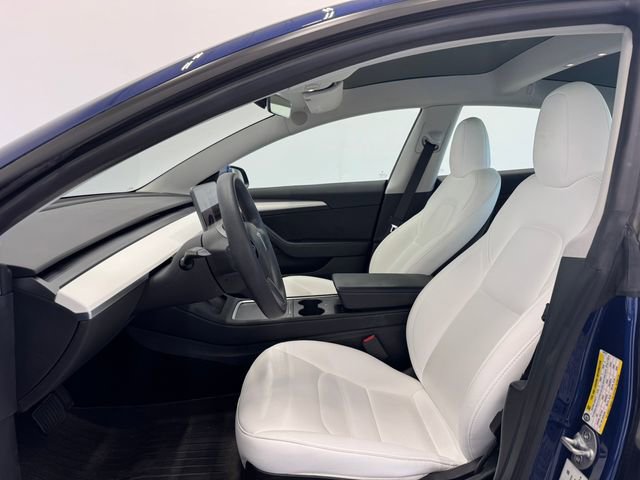 Used 2023 Tesla Model 3 Standard Range image 16