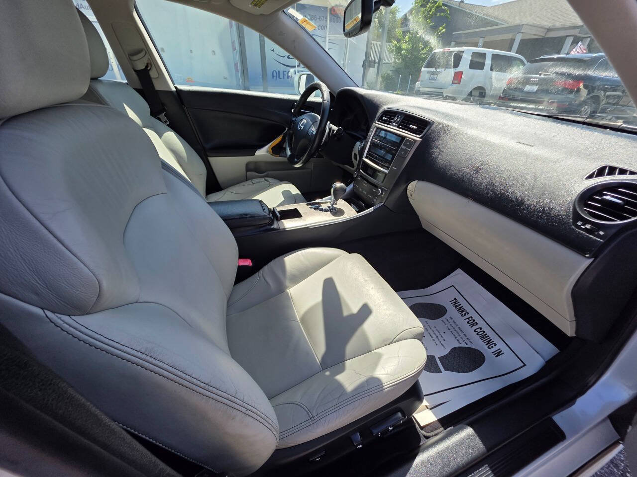 Used 2010 Lexus IS 250 RWD image 12
