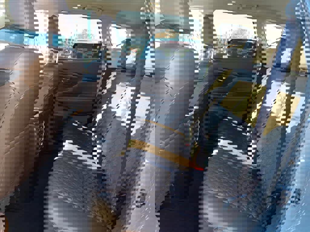 Used 2023 Nissan Murano Platinum w/ Cargo Package image 12