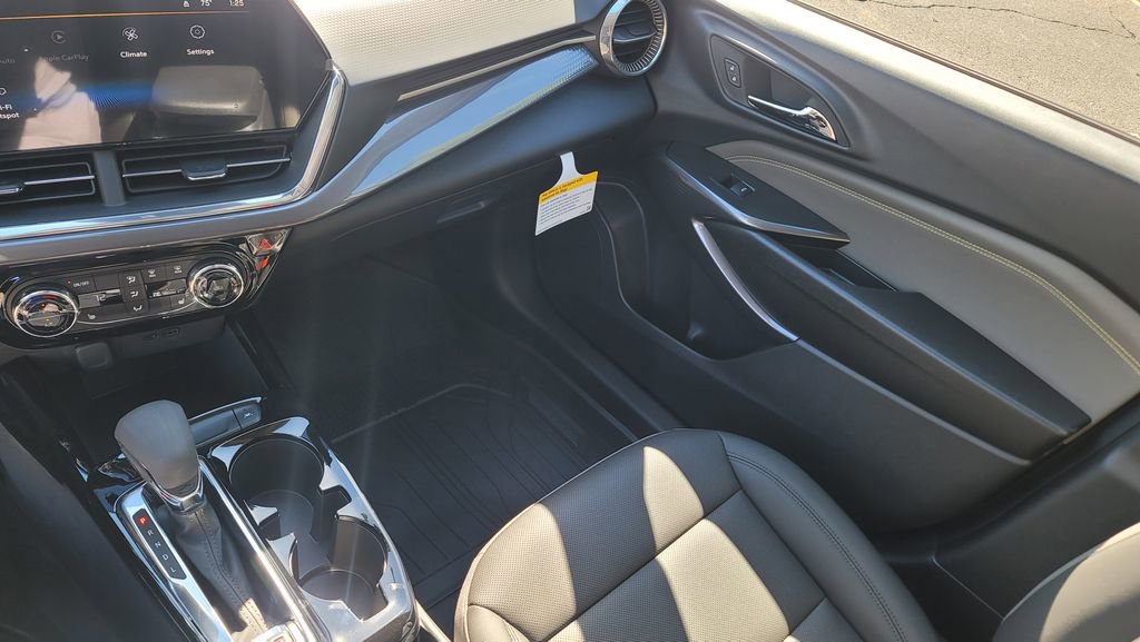 New 2026 Chevrolet Trax ACTIV w/ Driver Confidence Package image 23