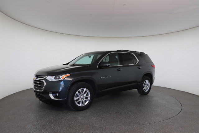 Used 2019 Chevrolet Traverse LT w/ LPO, Floor Liner Package AWD/4WD image 2