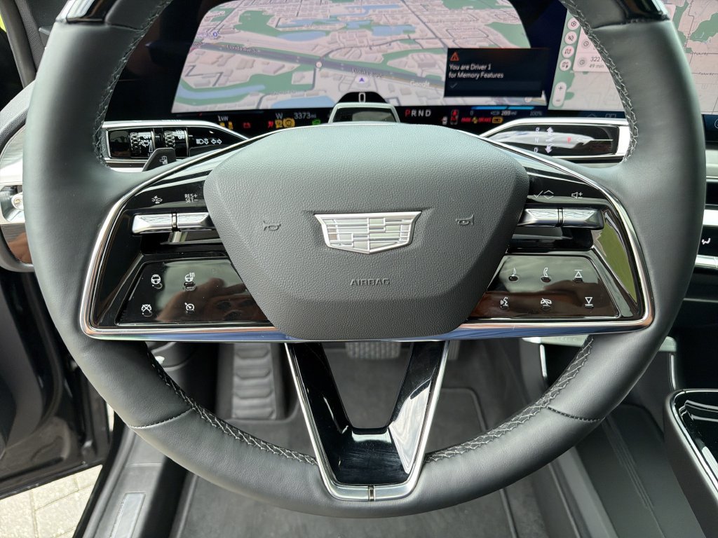 New 2026 Cadillac Lyriq Premium Sport AWD/4WD image 30