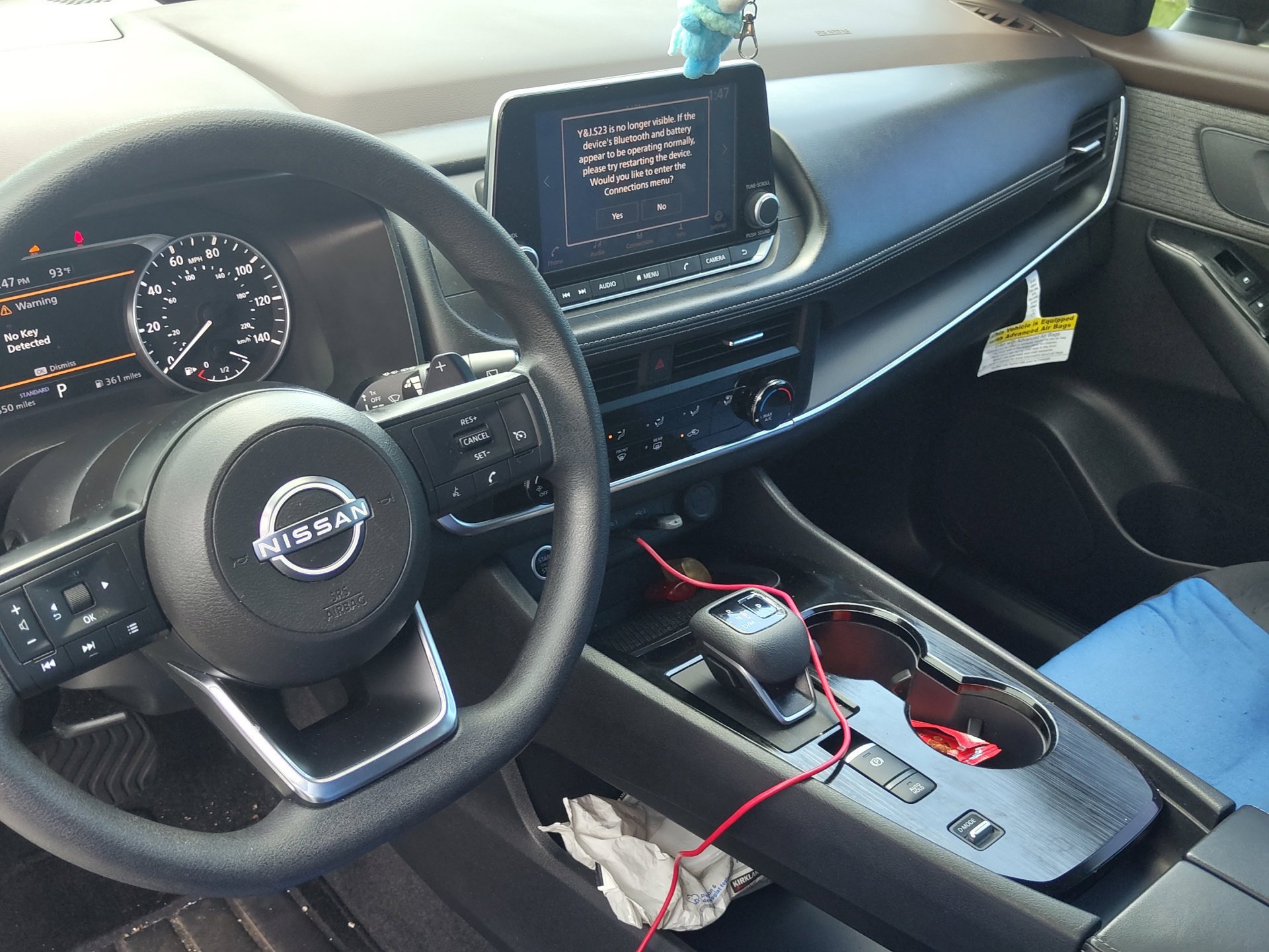 Used 2023 Nissan Rogue S FWD image 15