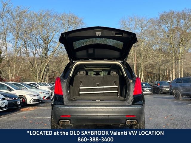 Used 2017 Cadillac XT5 Luxury w/ Driver Awareness Package AWD/4WD image 18