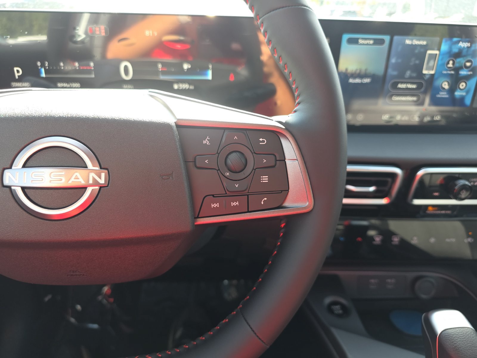 New 2027 Nissan Sentra SR w/ SR Premium Package FWD image 22
