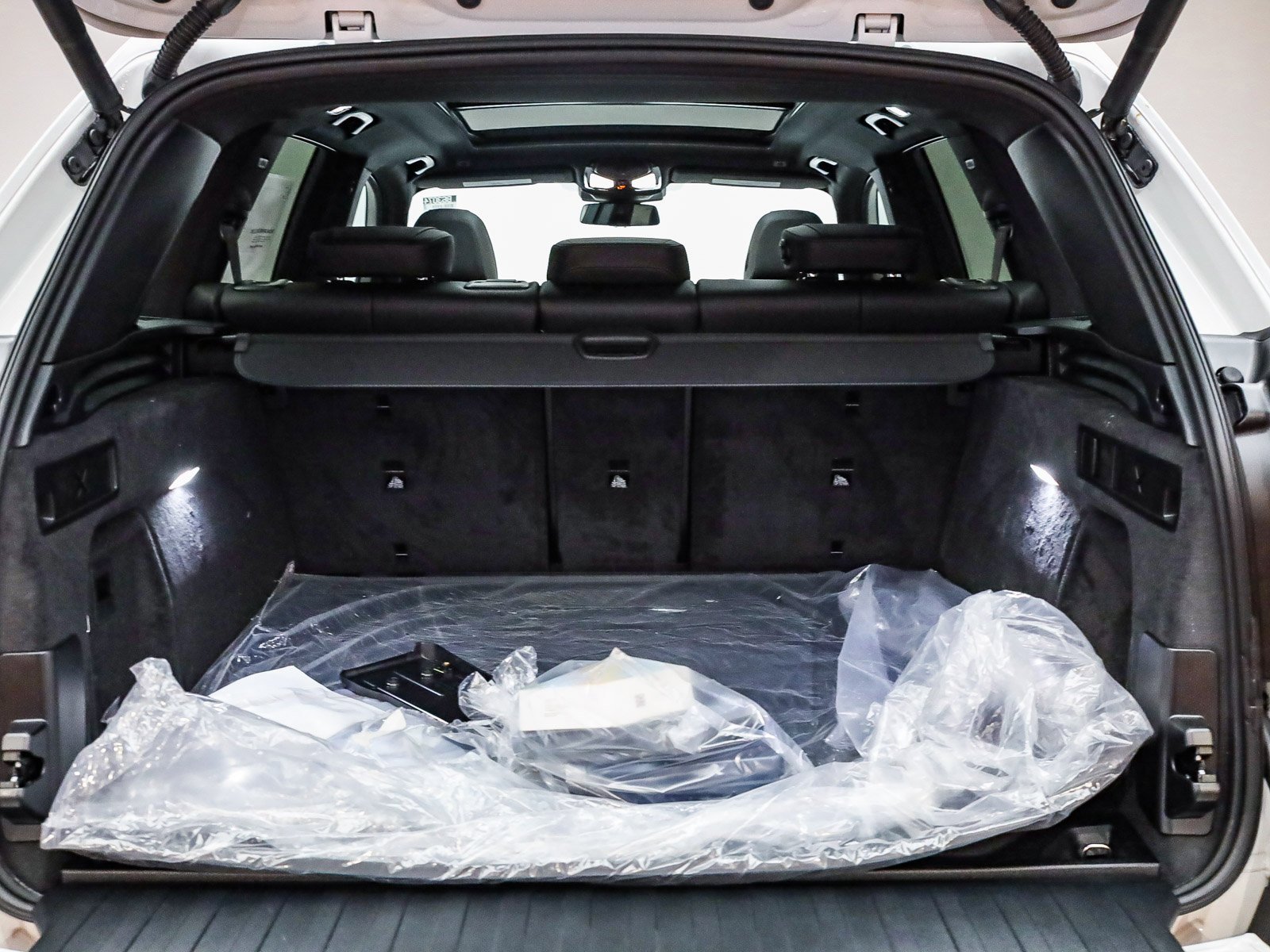 New 2026 BMW X5 sDrive40i w/ Premium Package image 27