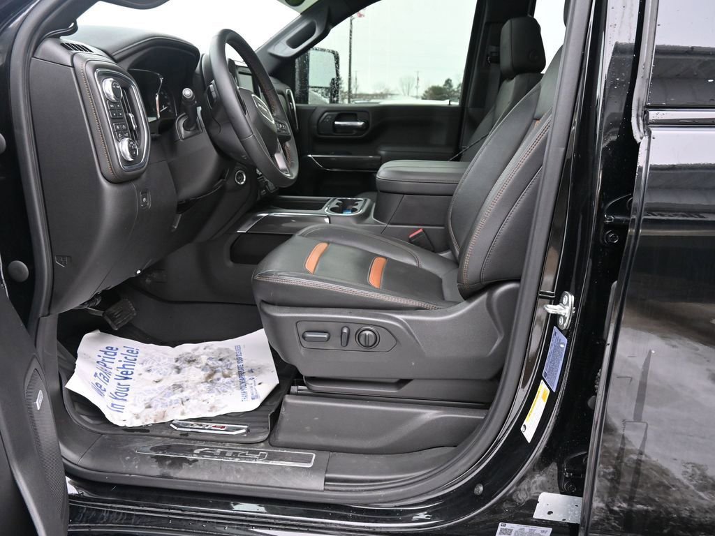 Used 2023 GMC Sierra 3500 AT4 w/ AT4 Premium Plus Package image 31