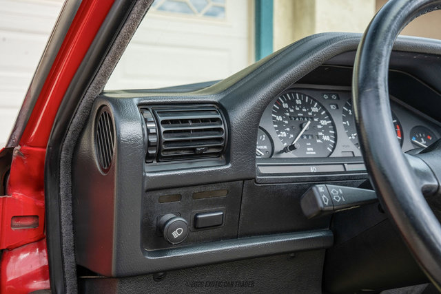 Used 1988 BMW 325i Convertible RWD image 48