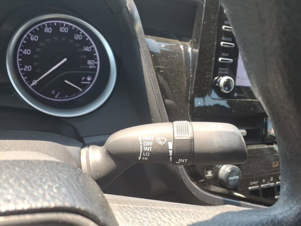 Used 2022 Toyota Camry LE FWD image 25