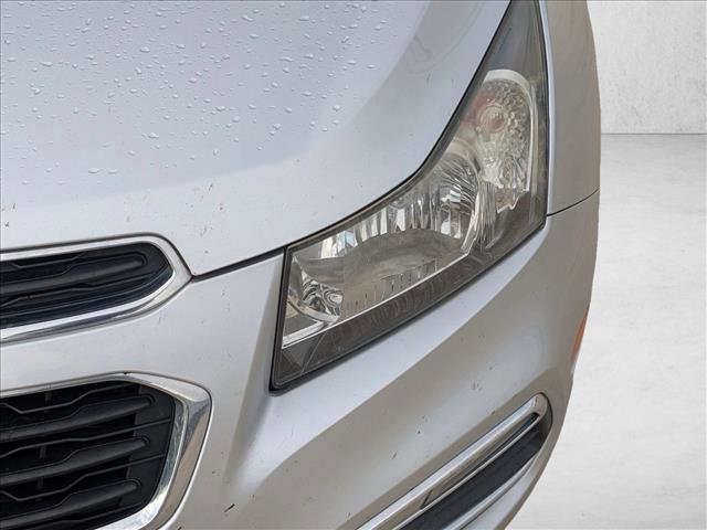 Used 2016 Chevrolet Cruze LT FWD image 9