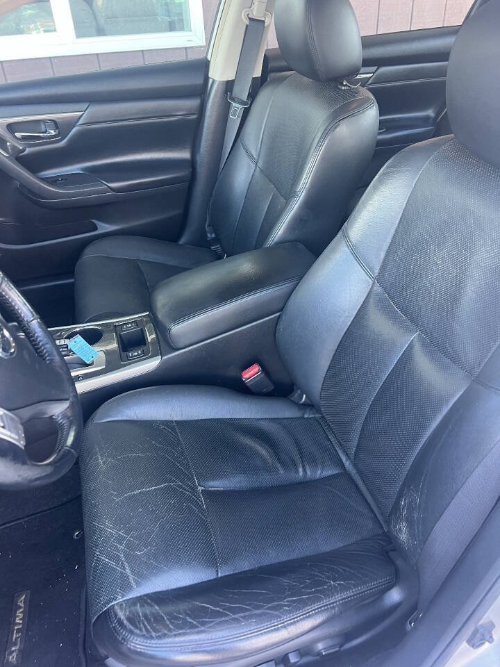 Used 2013 Nissan Altima 2.5 SL FWD image 8