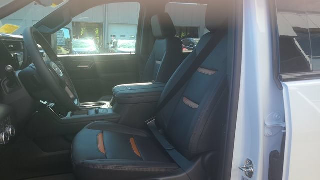 New 2026 GMC Sierra 2500 AT4 w/ AT4 Premium Plus Package AWD/4WD image 13