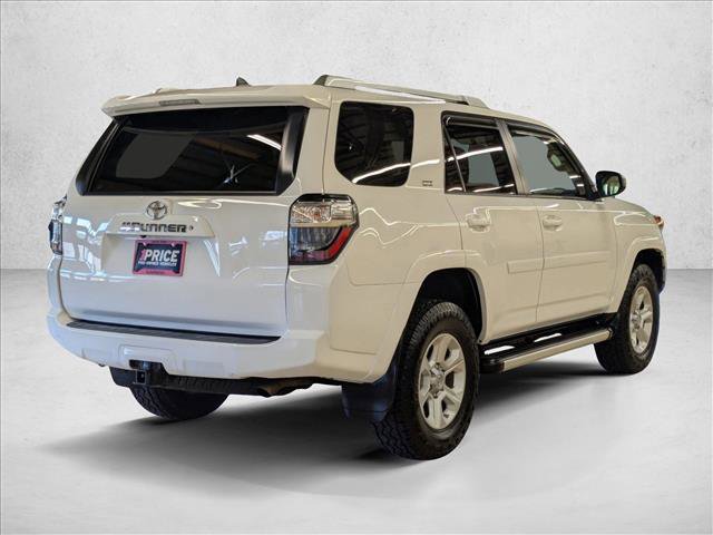 Used 2016 Toyota 4Runner SR5 image 5