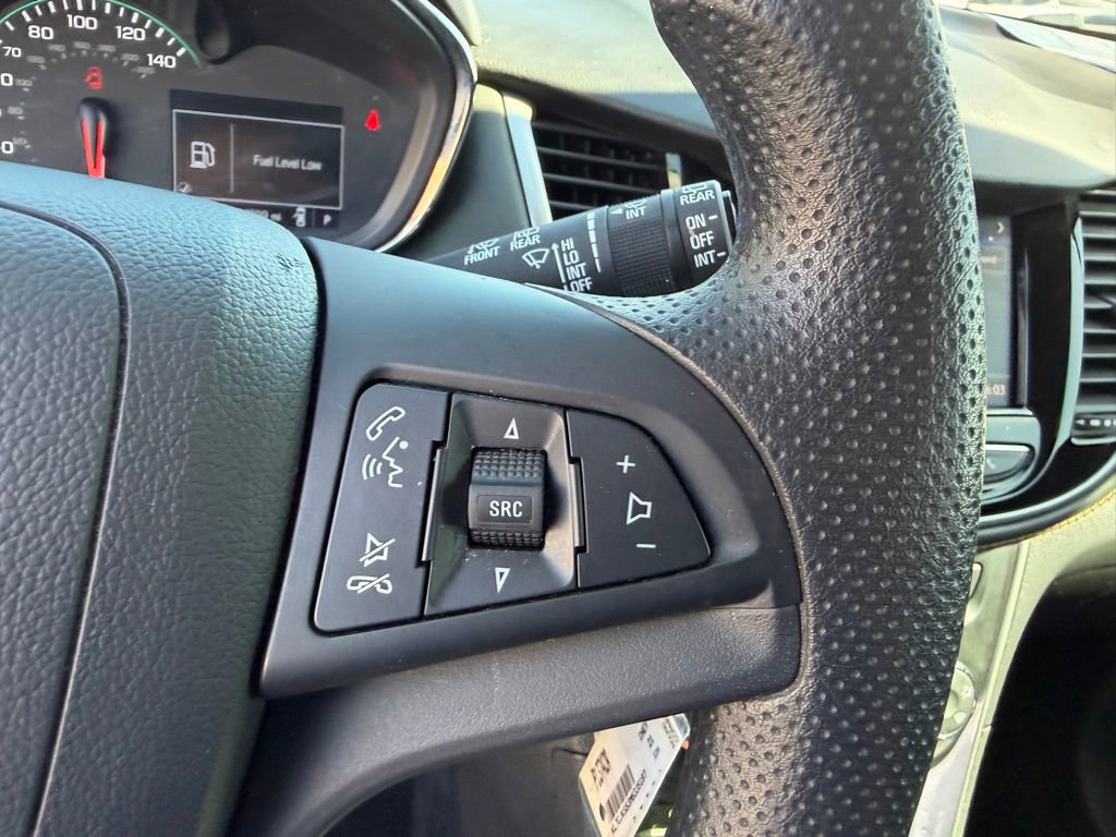 Used 2021 Chevrolet Trax LS w/ Tint and Cruise Package FWD image 19