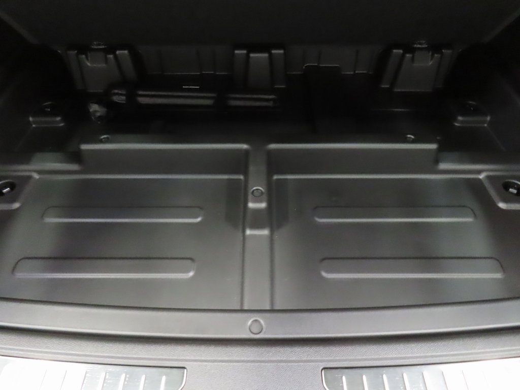 Used 2025 Chevrolet Suburban Premier image 42