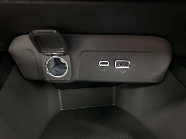 New 2026 Chevrolet Trax RS w/ Driver Confidence Package image 18