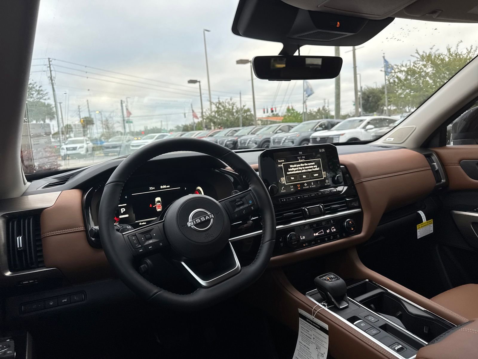 New 2025 Nissan Pathfinder Platinum w/ Black Appearance Package image 12