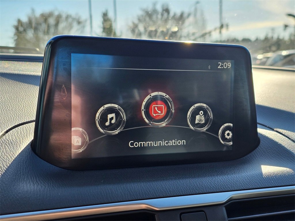 Used 2018 MAZDA MAZDA3 Sport image 29