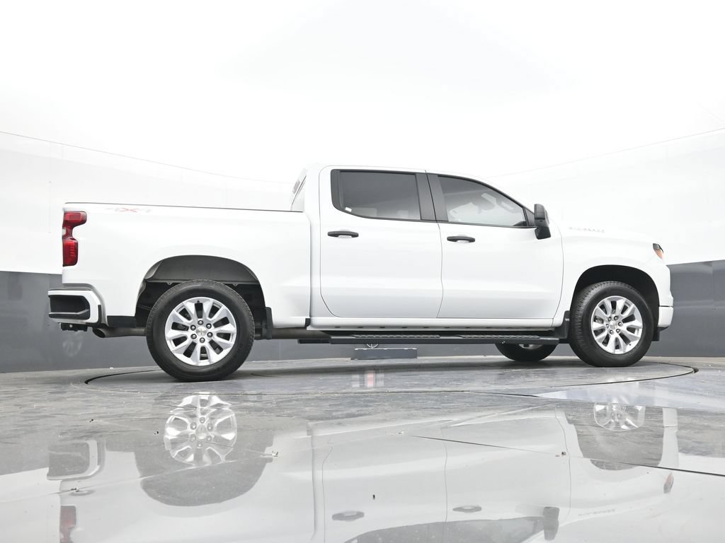 Used 2025 Chevrolet Silverado 1500 Custom AWD/4WD image 49