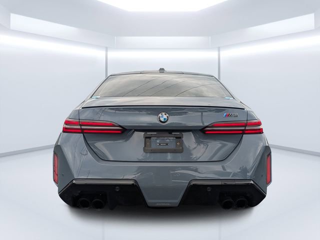 Used 2026 BMW M5 w/ Executive Package image 4