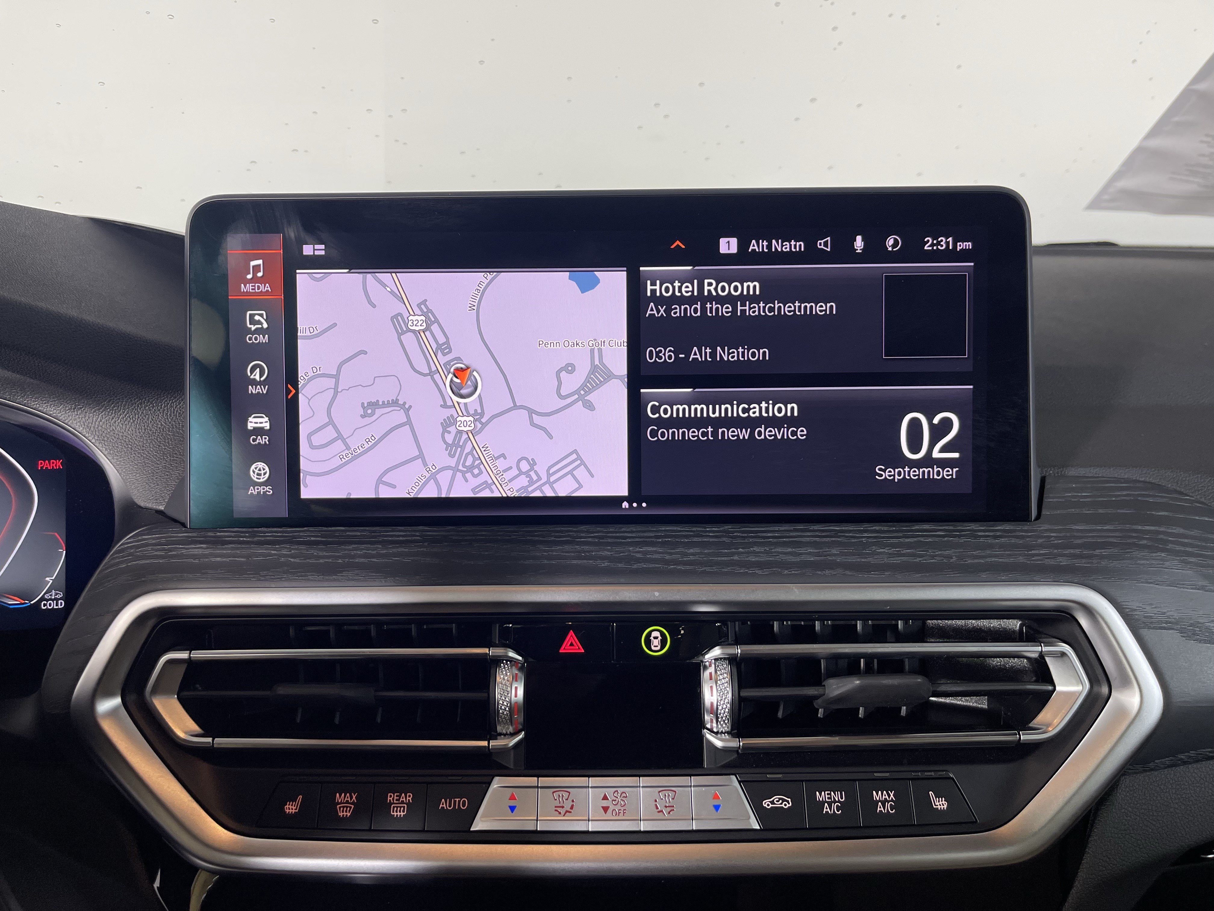Certified 2023 BMW X4 xDrive30i w/ Premium Package AWD/4WD image 13