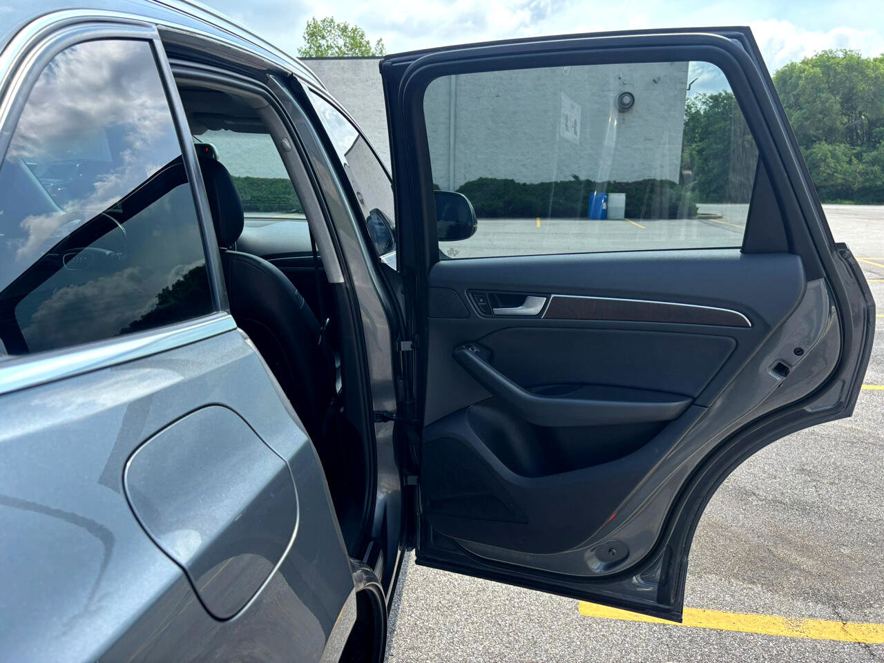 Used 2015 Audi Q5 2.0T Premium Plus w/ Technology Package image 17