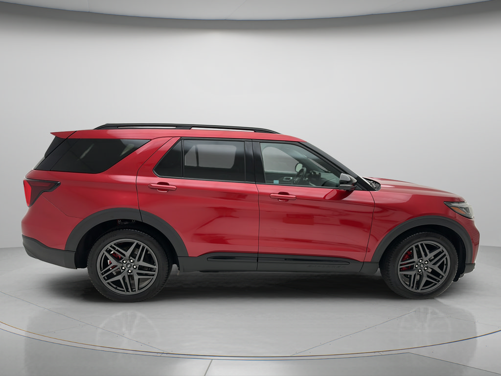 Used 2025 Ford Explorer ST w/ Sun And Sound Package AWD/4WD image 6