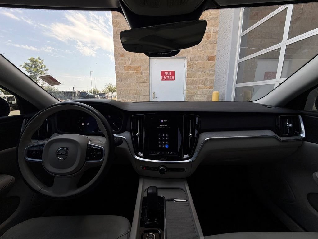 Used 2023 Volvo S60 B5 Plus AWD/4WD image 24