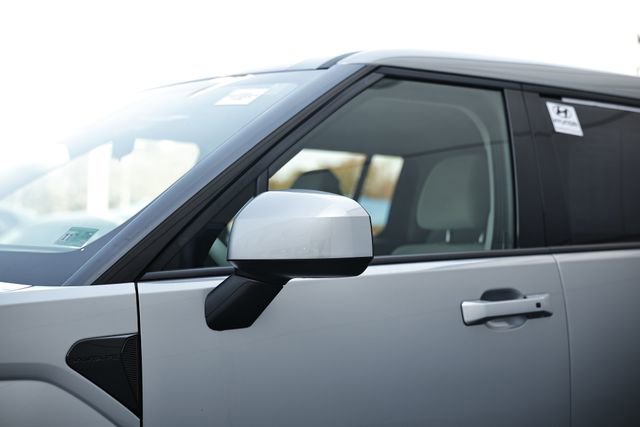 Used 2024 Hyundai Santa Fe SE image 11