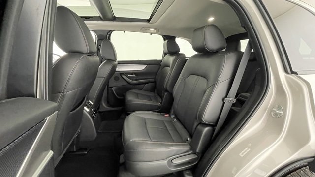 Used 2024 MAZDA CX-90 Plug-In Hybrid w/ Premium Pkg image 46