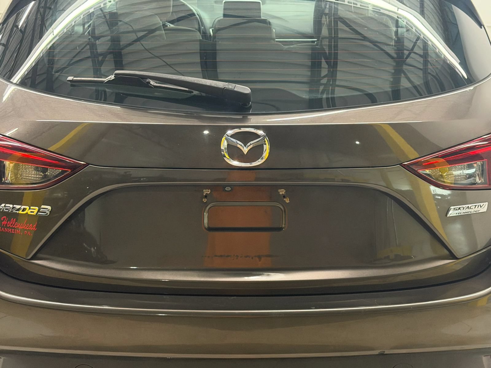 Used 2015 MAZDA MAZDA3 i Touring FWD image 11