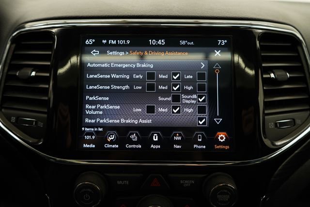 Used 2020 Jeep Grand Cherokee Altitude image 38