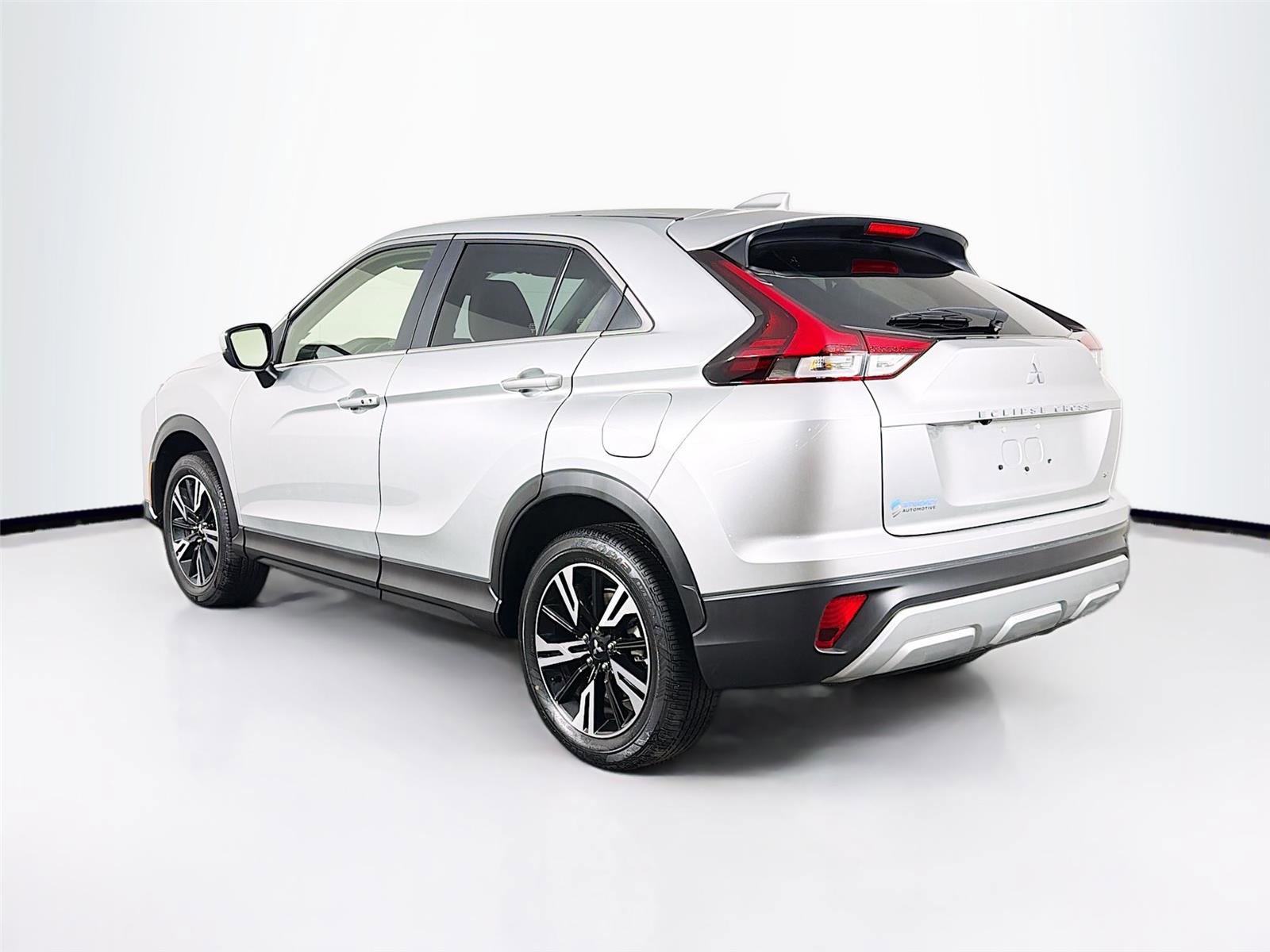 Used 2025 Mitsubishi Eclipse Cross SE image 5