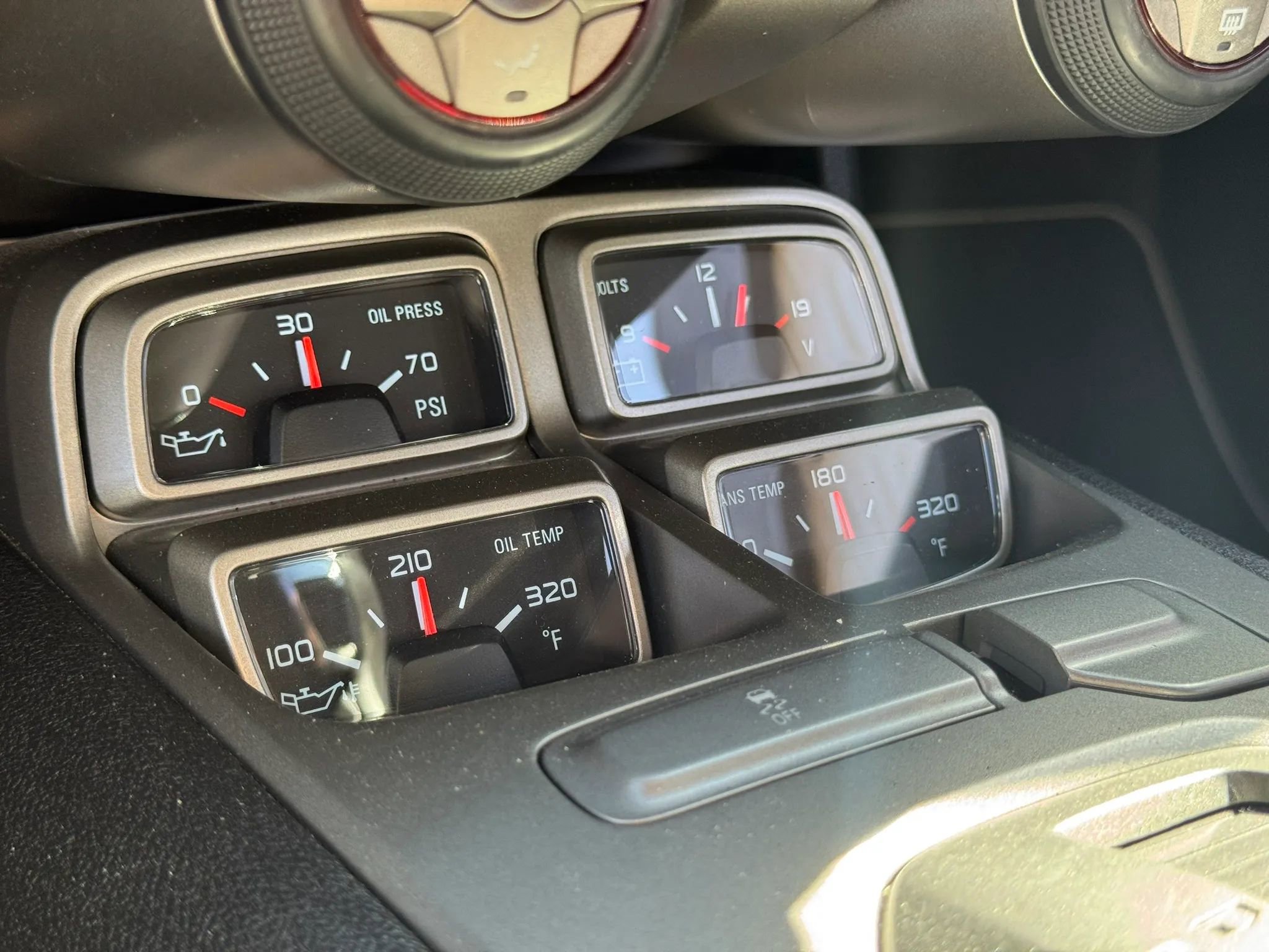 Used 2015 Chevrolet Camaro SS w/ RS Package RWD image 21