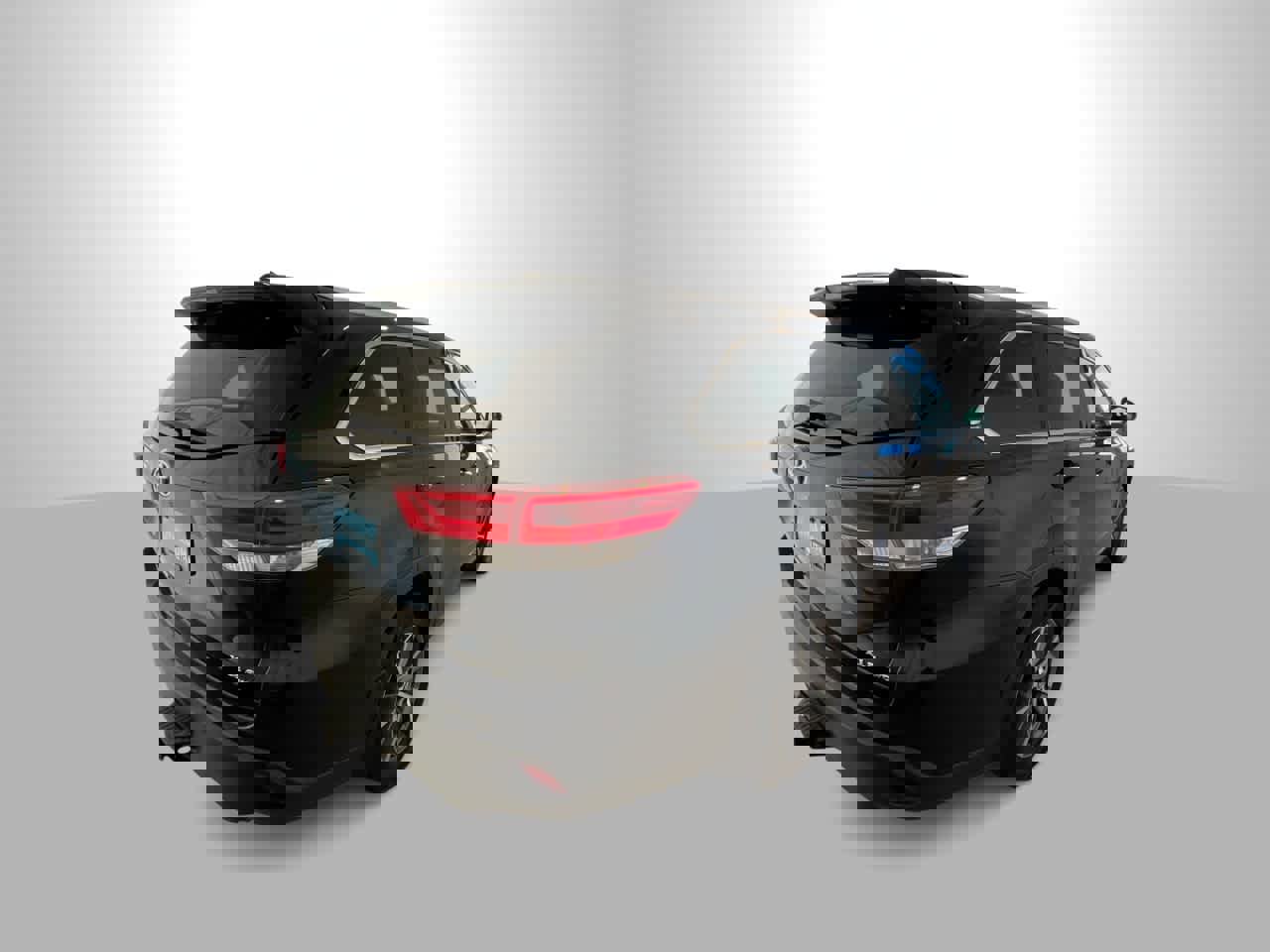 Used 2018 Toyota Highlander XLE image 8