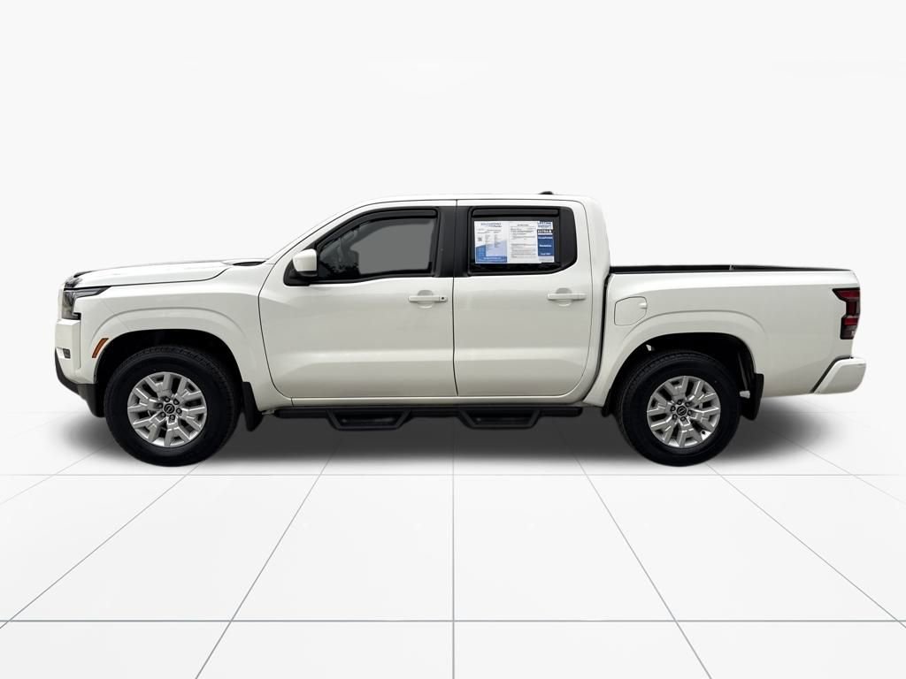 Used 2022 Nissan Frontier SV w/ Technology Package image 5