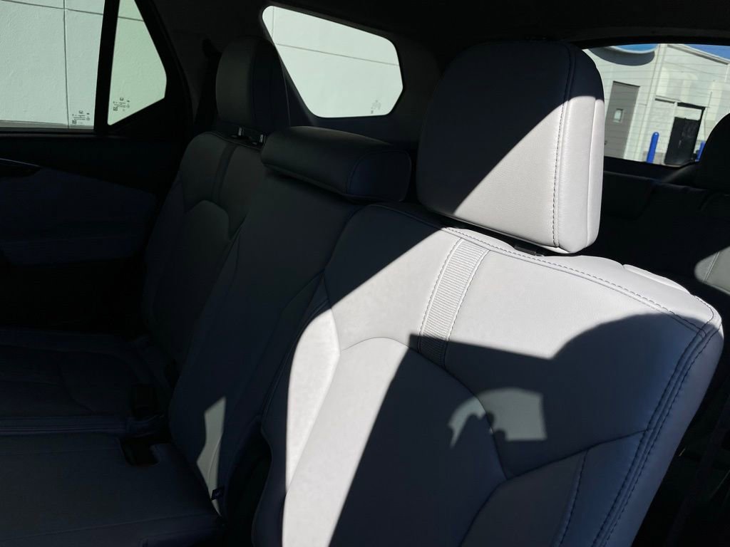 Certified 2025 Honda Pilot EX-L image 39