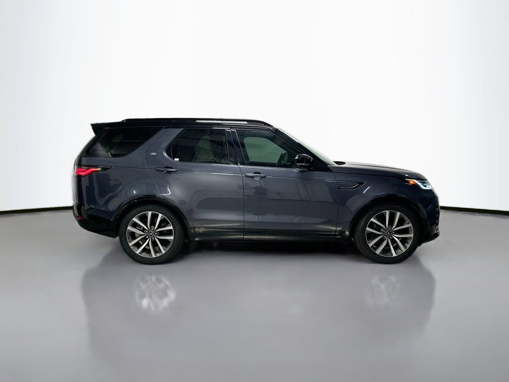 Certified 2025 Land Rover Discovery Dynamic SE AWD/4WD image 8