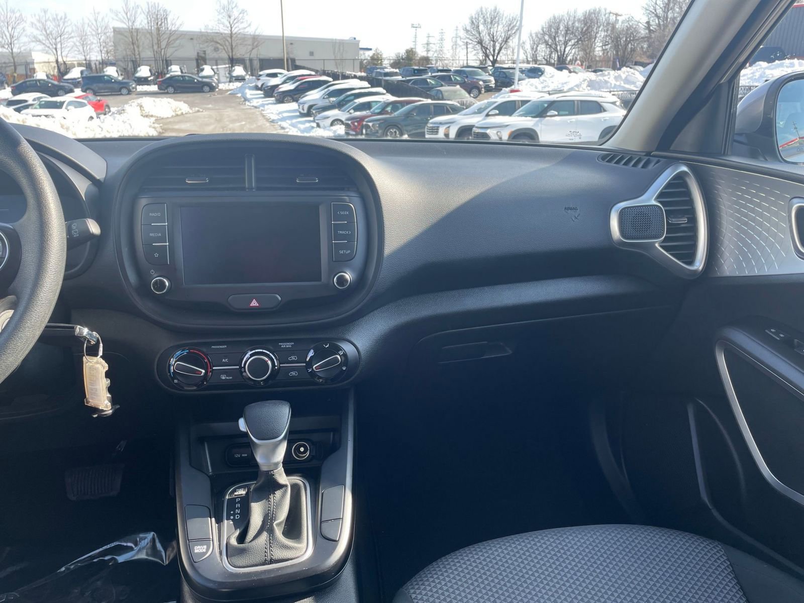 Used 2025 Kia Soul LX w/ LX Technology Package image 33