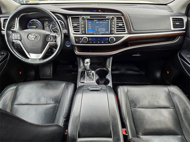 Used 2016 Toyota Highlander Limited Platinum image 9