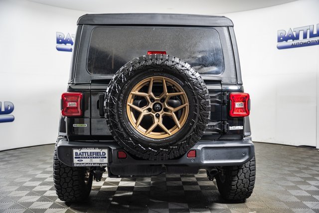 Used 2020 Jeep Wrangler Unlimited Sahara image 5