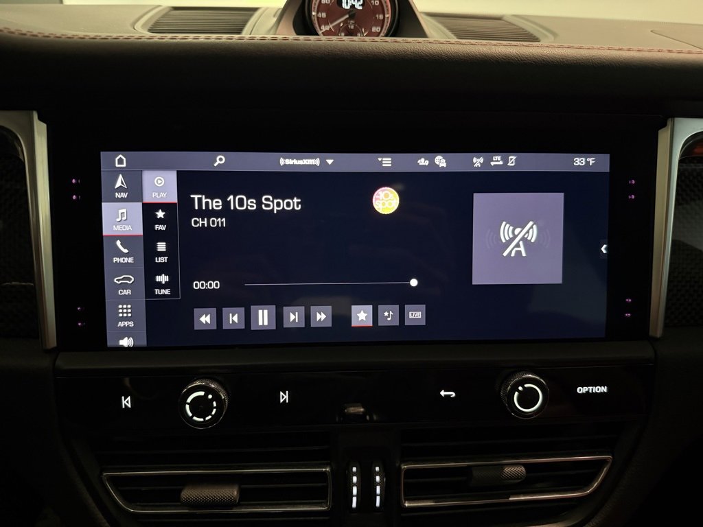 Used 2024 Porsche Macan GTS image 22