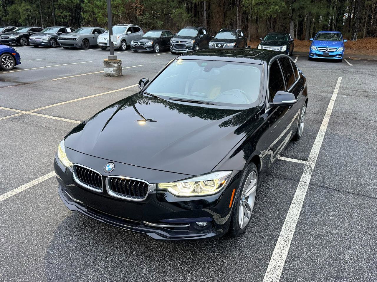 Used 2018 BMW 330i Sedan w/ Convenience Package RWD image 29