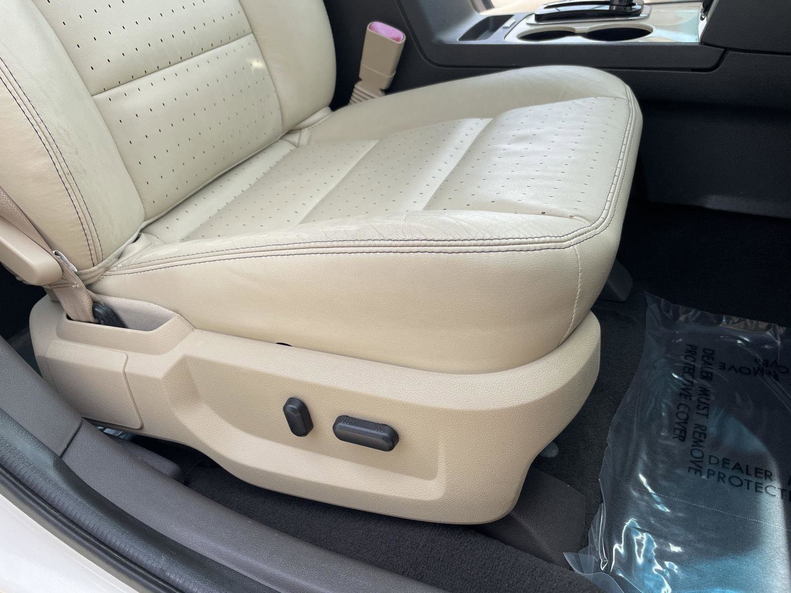 Used 2009 Mercury Sable Premier FWD image 18