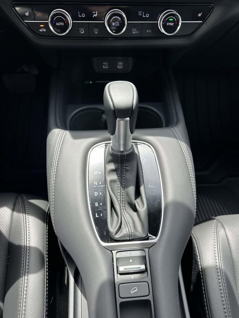New 2026 Honda HR-V EX-L image 17