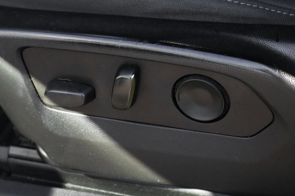 Used 2022 Chevrolet Silverado 1500 Custom image 19