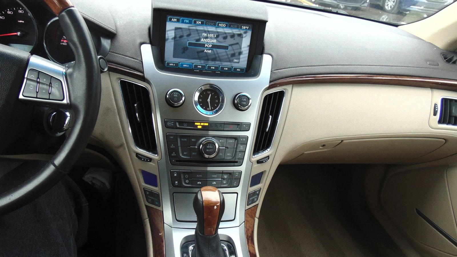 Used 2011 Cadillac CTS Premium image 8