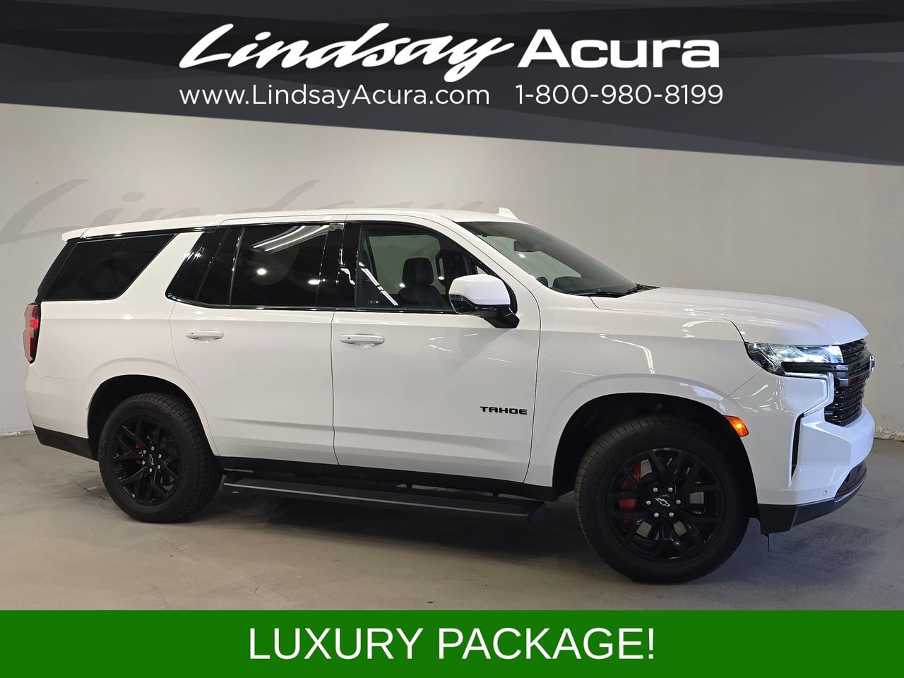 Used 2024 Chevrolet Tahoe RST w/ RST Performance Edition AWD/4WD image 3