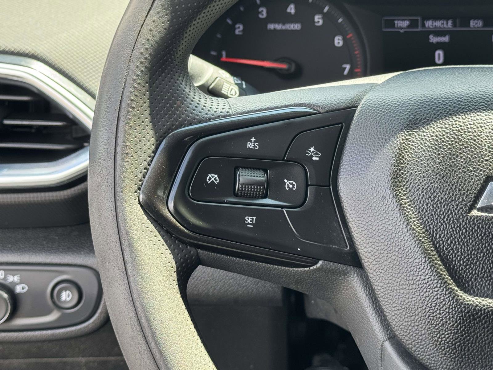 Used 2021 Chevrolet TrailBlazer LT w/ Convenience Package AWD/4WD image 7